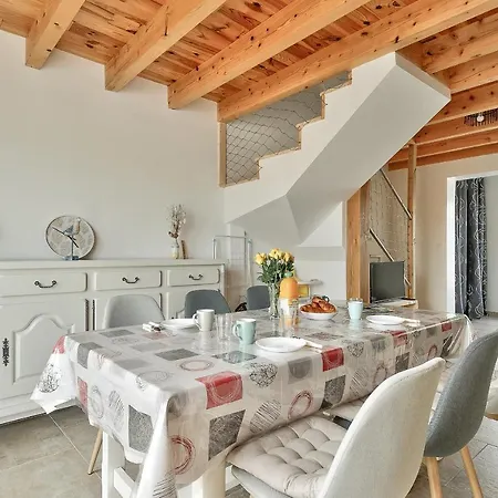 - 650m De La - Jardin Holiday home La Gueriniere