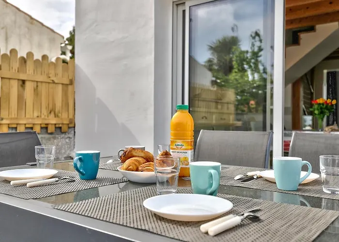 - 650m De La - Jardin Casa de Férias La Guérinière